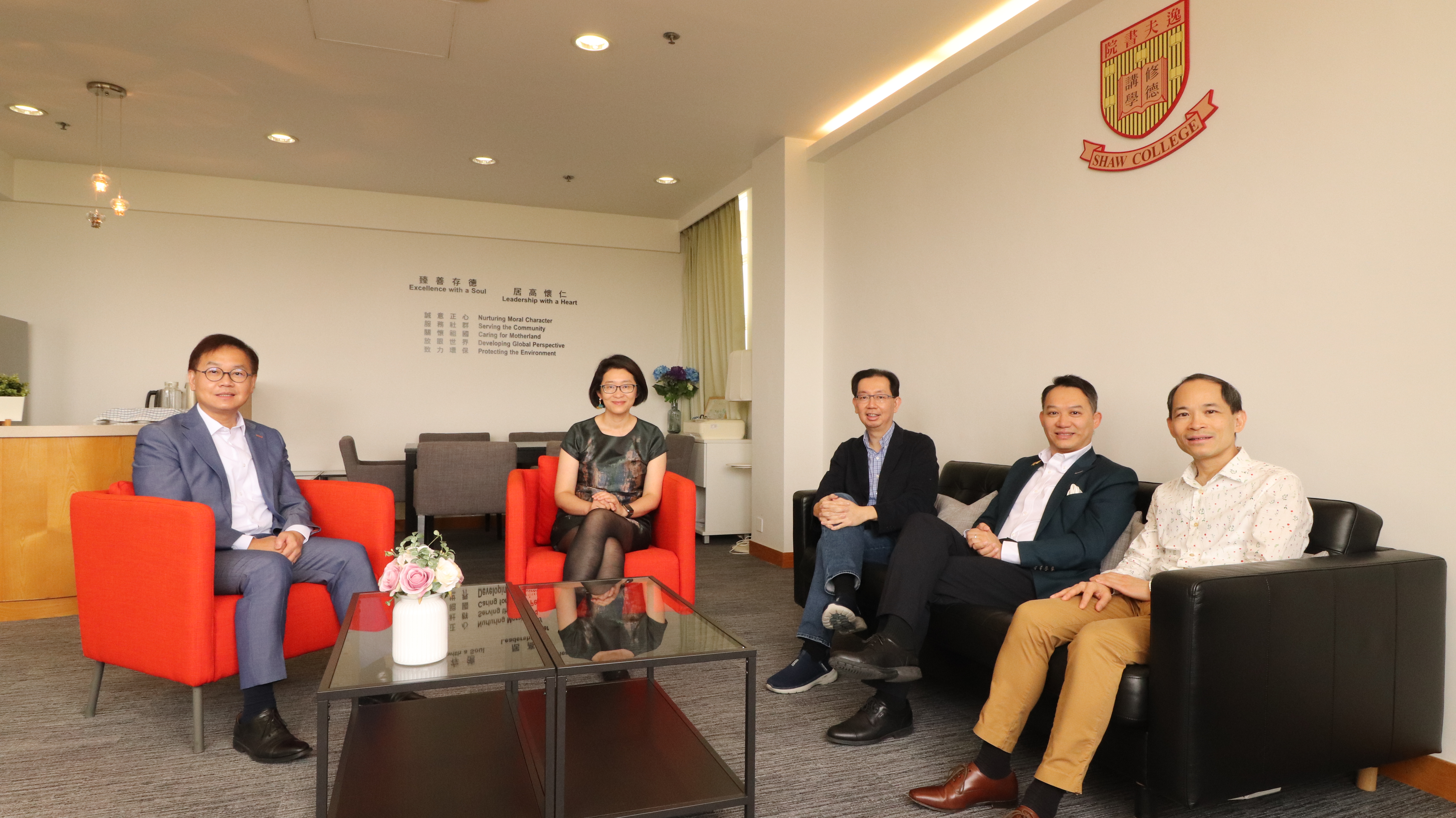 (From left) Professor Justin Wu, Dr Emily Hung, Professor Simon Ng, Ir Professor Alan Lam, JP, and Mr Shum Kin-wai